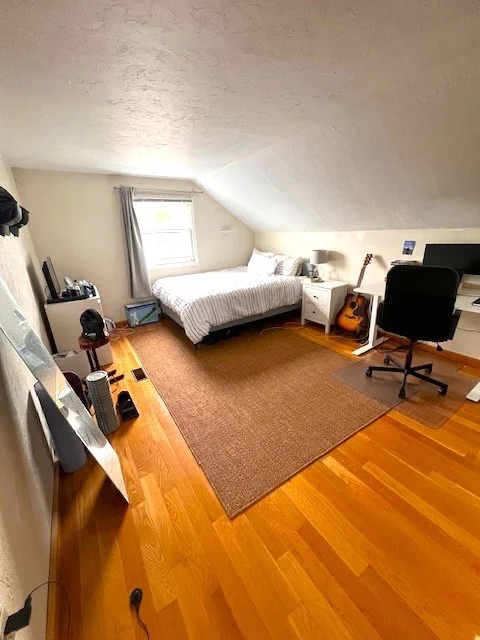 3 bed, 2 bath apartment for rent at 33 Marine Rd Unit 2R, South Boston — photo 8 of 10