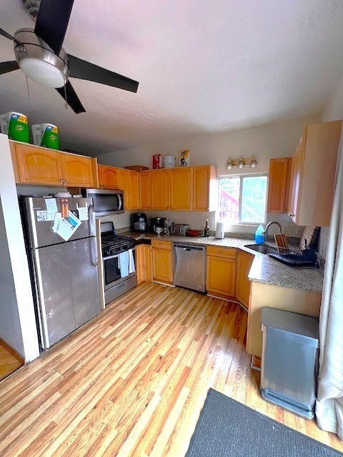 4 bed, 2 bath apartment for rent at 33 Marine Rd Unit R, Boston