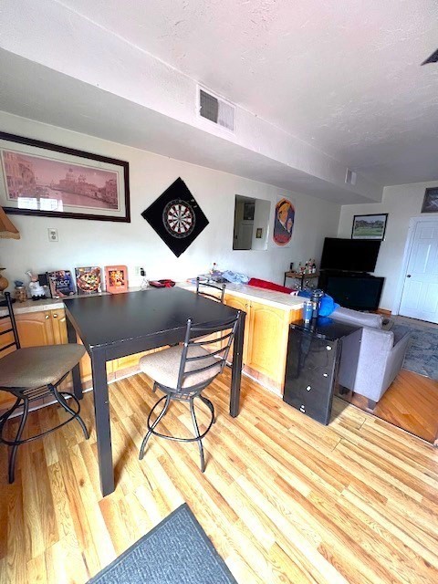 4 bed, 2 bath apartment for rent at 33 Marine Rd Unit R, Boston — photo 2 of 13