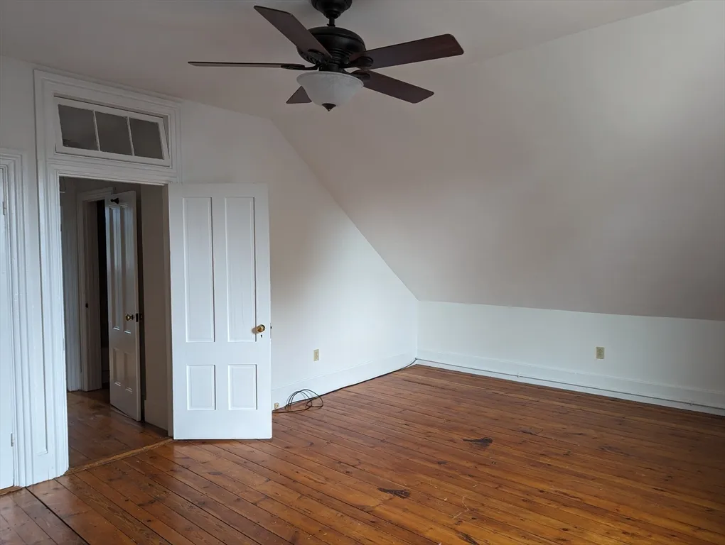 2 bed, 1 bath apartment for rent at 33 Merrill Unit 3, Newburyport — photo 9 of 17