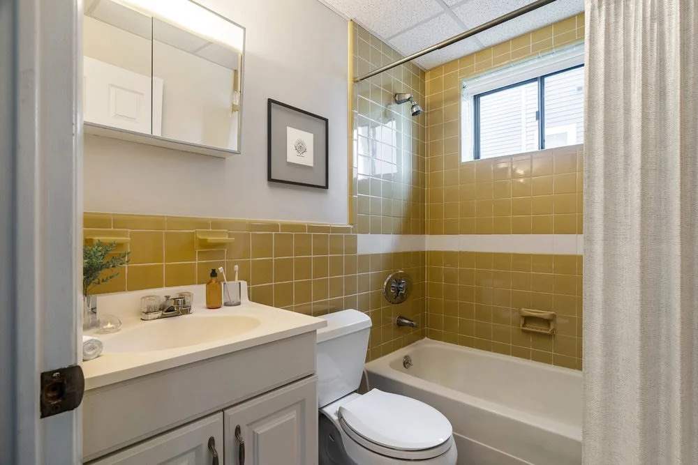 1 bed, 1 bath apartment for rent at 33 Middle St Unit 23, Waltham — photo 6 of 12