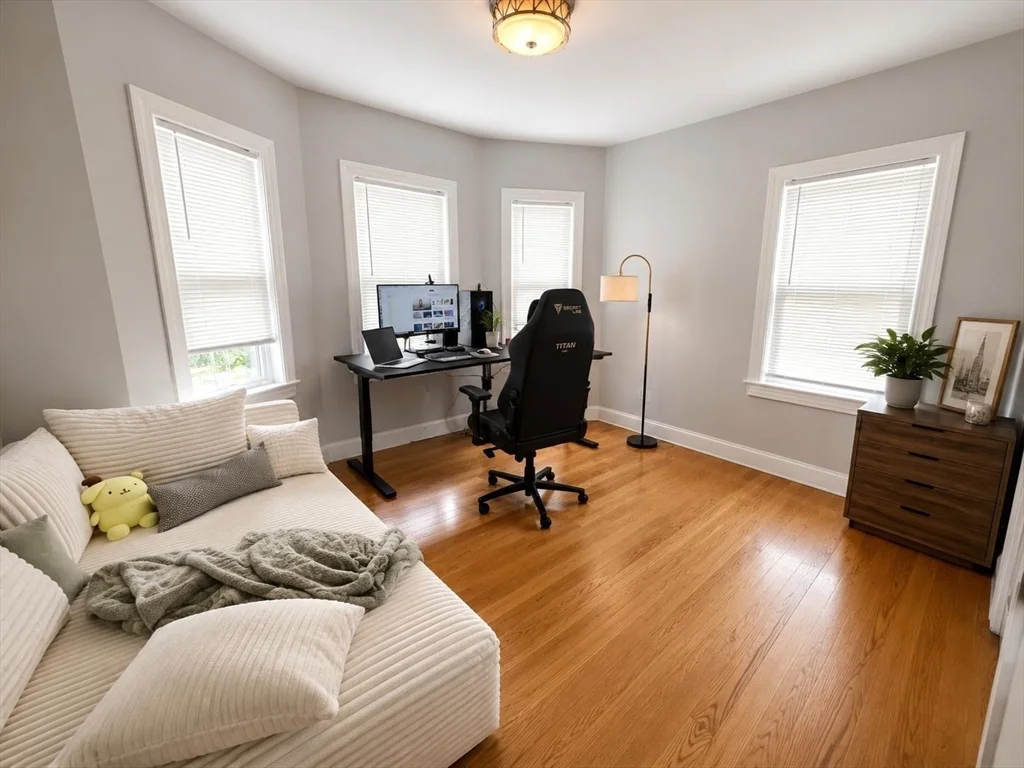 3 bed, 3 bath apartment for rent at 33 Middle St Unit A, Nonantum — photo 3 of 11