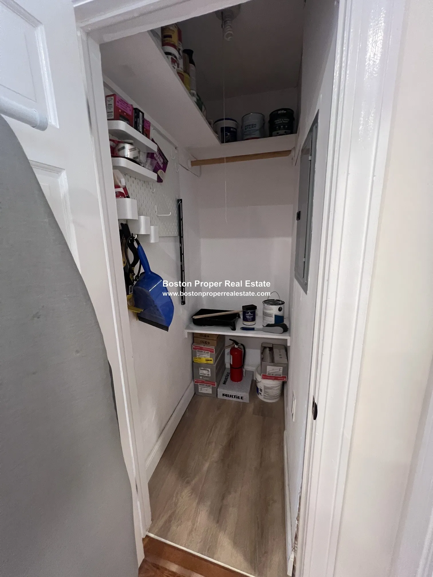 2 bed, 1 bath apartment for rent at 33 Myrtle St Unit 5, Beacon Hill — photo 13 of 17