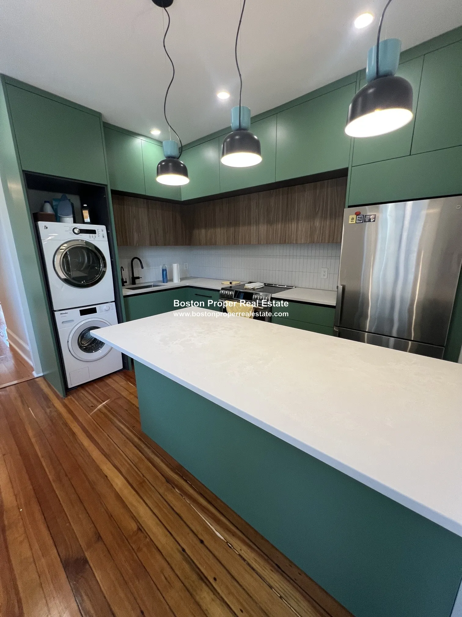 2 bed, 1 bath apartment for rent at 33 Myrtle St Unit 5, Beacon Hill — photo 3 of 17