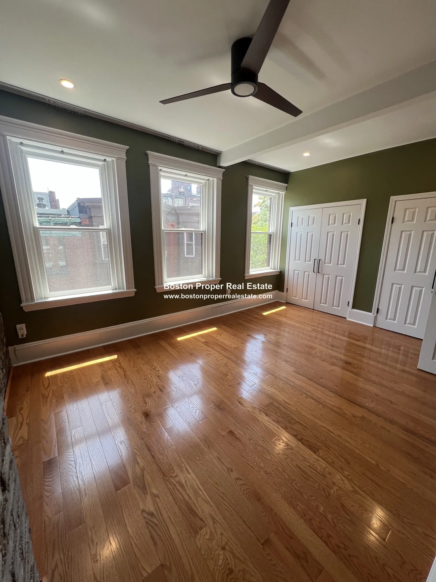 2 bed, 1 bath apartment for rent at 33 Myrtle St Unit 5, Beacon Hill — photo 5 of 17