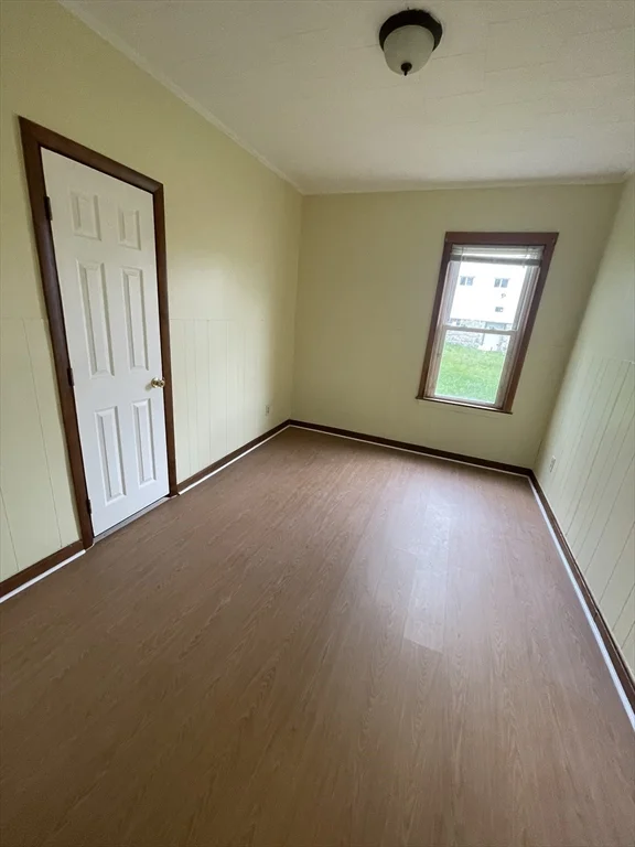 2 bed, 1 bath apartment for rent at 33 Nashua St Unit 1S, Fall River — photo 2 of 5