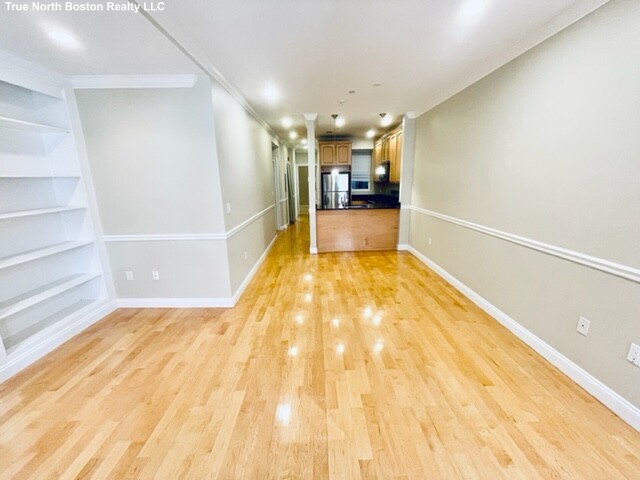 2 bed, 2 bath apartment for rent at 33 Bennet St Unit 2, North End — photo 2 of 18