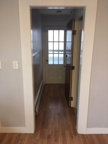 5 bed, 2 bath apartment for rent at 33 Osgood St Unit 2, Salem — photo 9 of 20