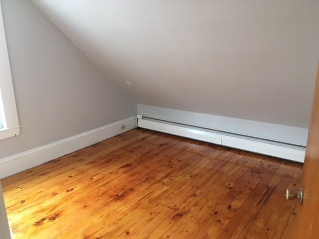 5 bed, 2 bath apartment for rent at 33 Osgood St Unit 2, Salem — photo 12 of 20