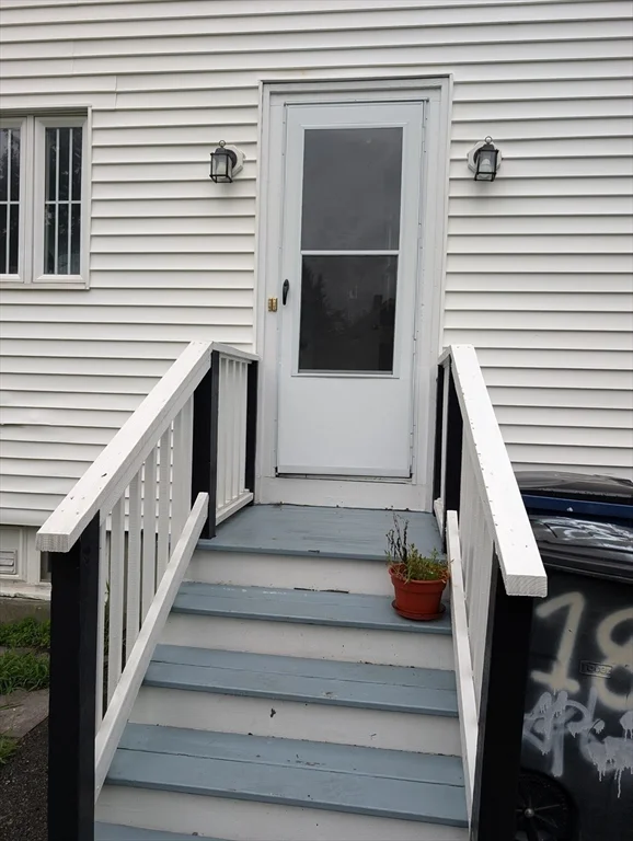 2 bed, 1 bath apartment for rent at 33 Paragon Unit 2, Boston — photo 2 of 23
