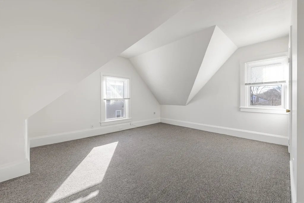 3 bed, 2 bath apartment for rent at 33 Pearl St Unit 2, Natick — photo 16 of 27