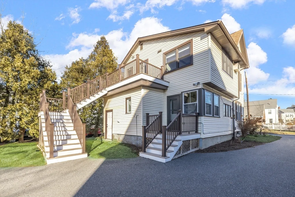 3 bed, 2 bath apartment for rent at 33 Pearl St Unit 2, Natick — photo 22 of 27
