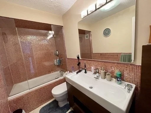 2 bed, 2 bath apartment for rent at 33 Pond Ave Unit 1019, Brookline — photo 11 of 32