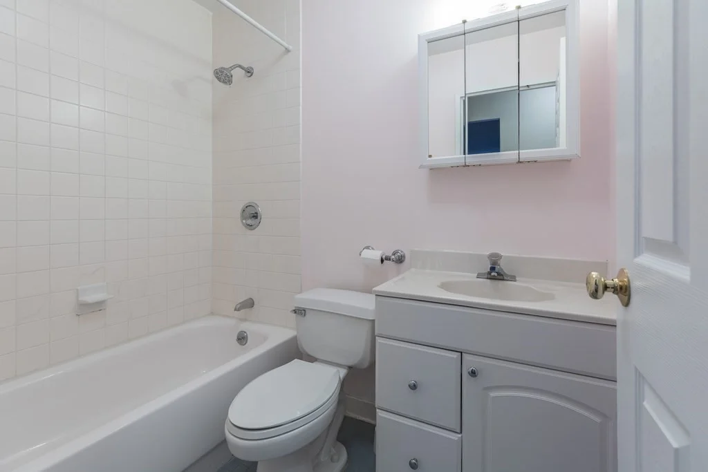 2 bed, 2 bath apartment for rent at 33 Pond Ave Unit 1203, Longwood — photo 7 of 21