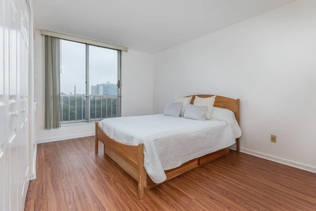 2 bed, 2 bath apartment for rent at 33 Pond Ave Unit 1203, Longwood — photo 5 of 21