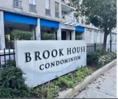 1 bed, 1 bath apartment for rent at 33 Pond Ave Unit 308, Brookline Village — photo 1 of 16