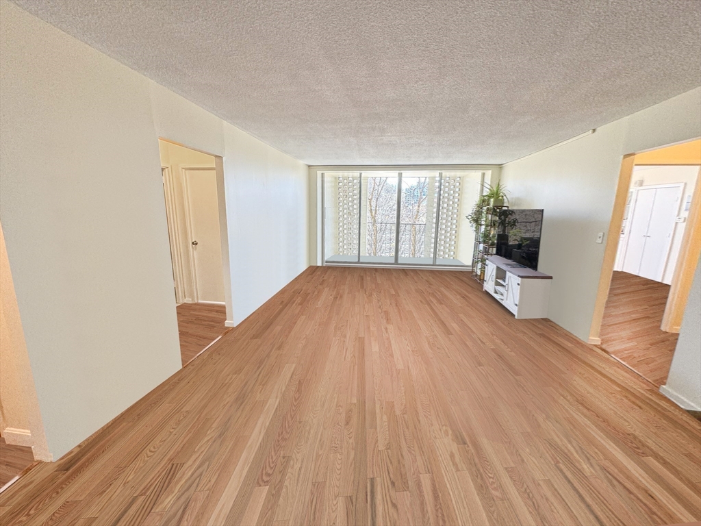 2 bed, 2 bath apartment for rent at 33 Pond Ave Unit 521, Brookline Village — photo 5 of 19