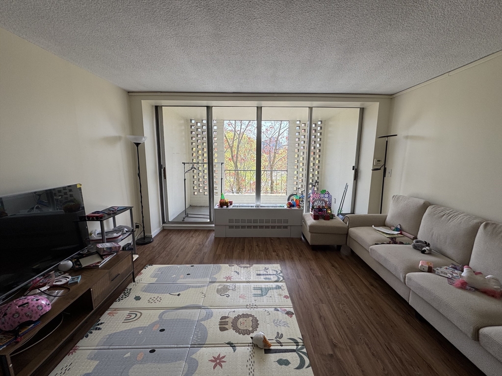 2 bed, 2 bath apartment for rent at 33 Pond Ave Unit 521, Brookline Village — photo 1 of 19