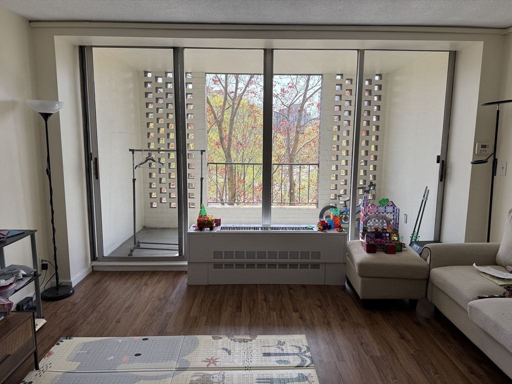 2 bed, 2 bath apartment for rent at 33 Pond Ave Unit 521, Brookline Village — photo 2 of 19