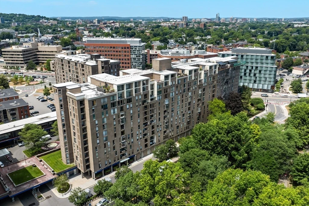 1 bed, 1 bath apartment for rent at 33 Pond Ave Unit 608, Brookline Village — photo 13 of 15
