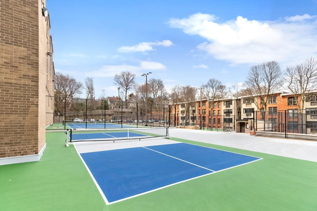 1 bed, 1 bath apartment for rent at 33 Pond Ave Unit 612, Coolidge Corner — photo 8 of 18