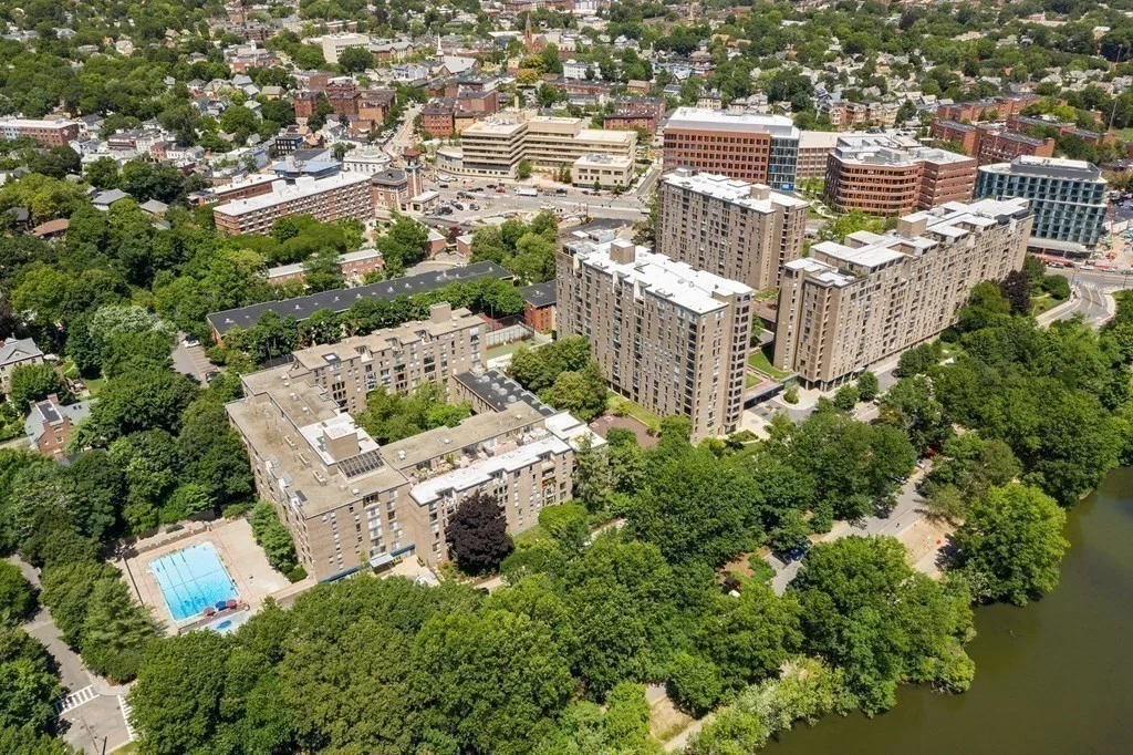 1 bed, 1 bath apartment for rent at 33 Pond Ave Unit 701, Brookline Village — photo 1 of 17
