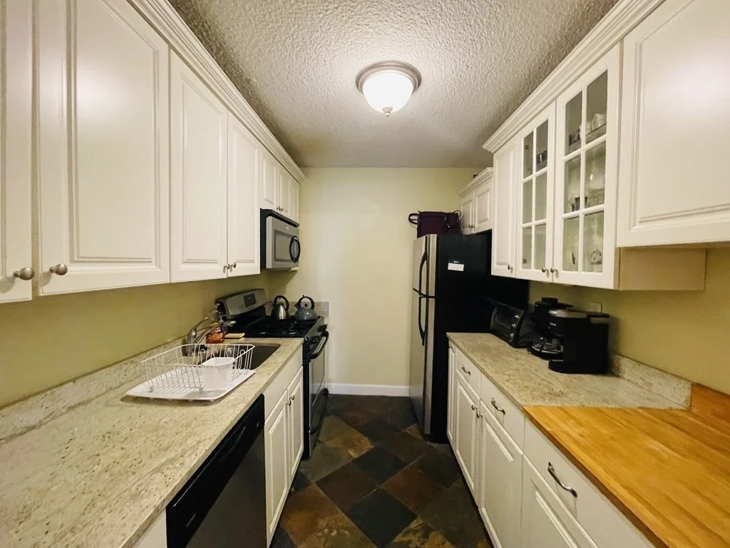 1 bed, 1 bath apartment for rent at 33 Pond Ave Unit 701, Brookline Village — photo 6 of 17