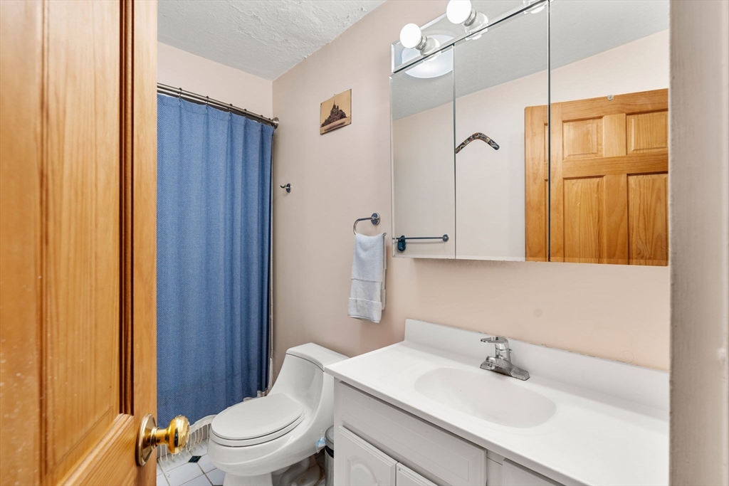 1 bed, 1 bath apartment for rent at 33 Pond Ave Unit 804, Brookline — photo 10 of 15