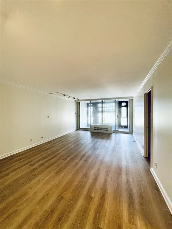 1 bed, 1 bath apartment for rent at 33 Pond Ave Unit 908, Brookline Village — photo 2 of 30