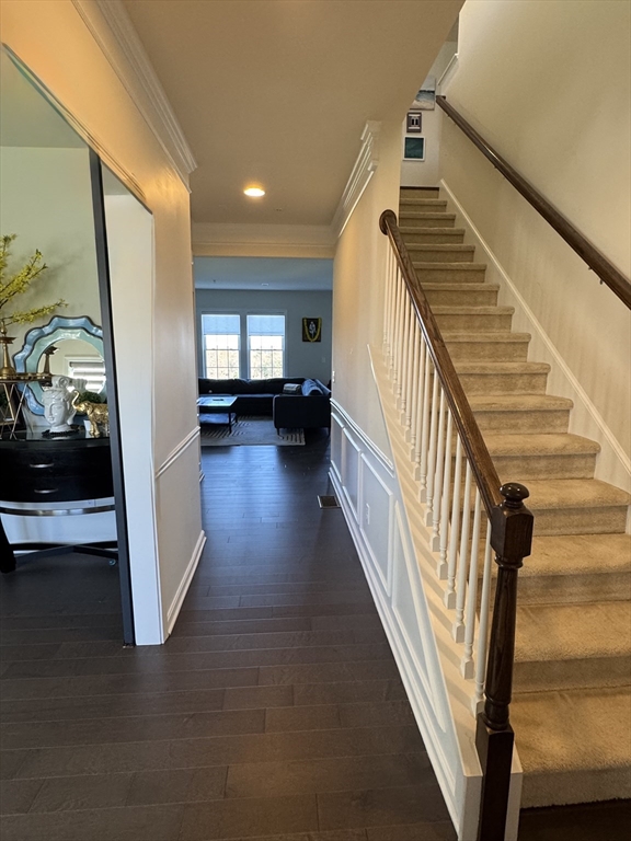 3 bed, 2 bath apartment for rent at 33 Poplar Ln Unit 33, Hopkinton — photo 2 of 23