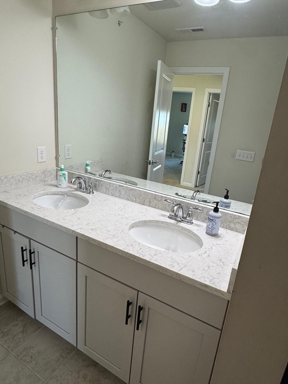 3 bed, 2 bath apartment for rent at 33 Poplar Ln Unit 33, Hopkinton — photo 19 of 23