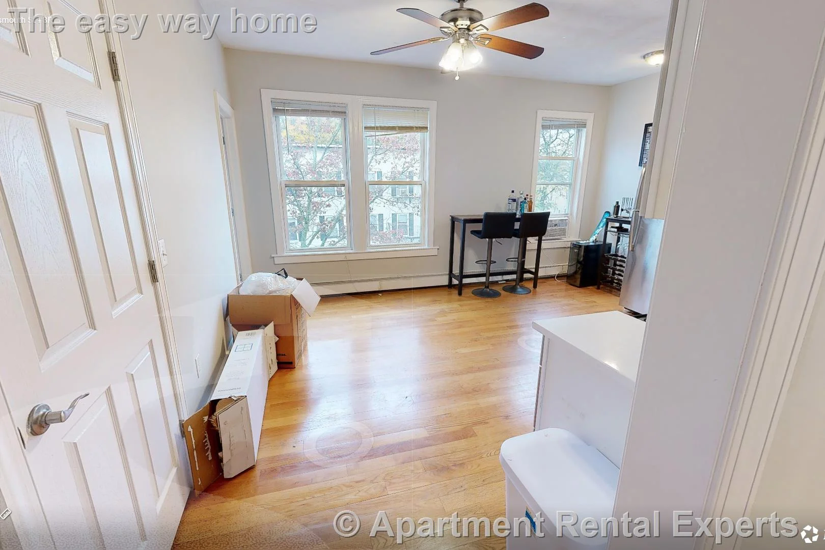 3 bed, 1 bath apartment for rent at 33 Portsmouth St Unit 3R, Kendall Square — photo 3 of 10