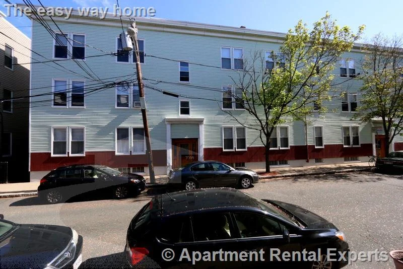 3 bed, 1 bath apartment for rent at 33 Portsmouth St Unit 3R, Kendall Square — photo 10 of 10
