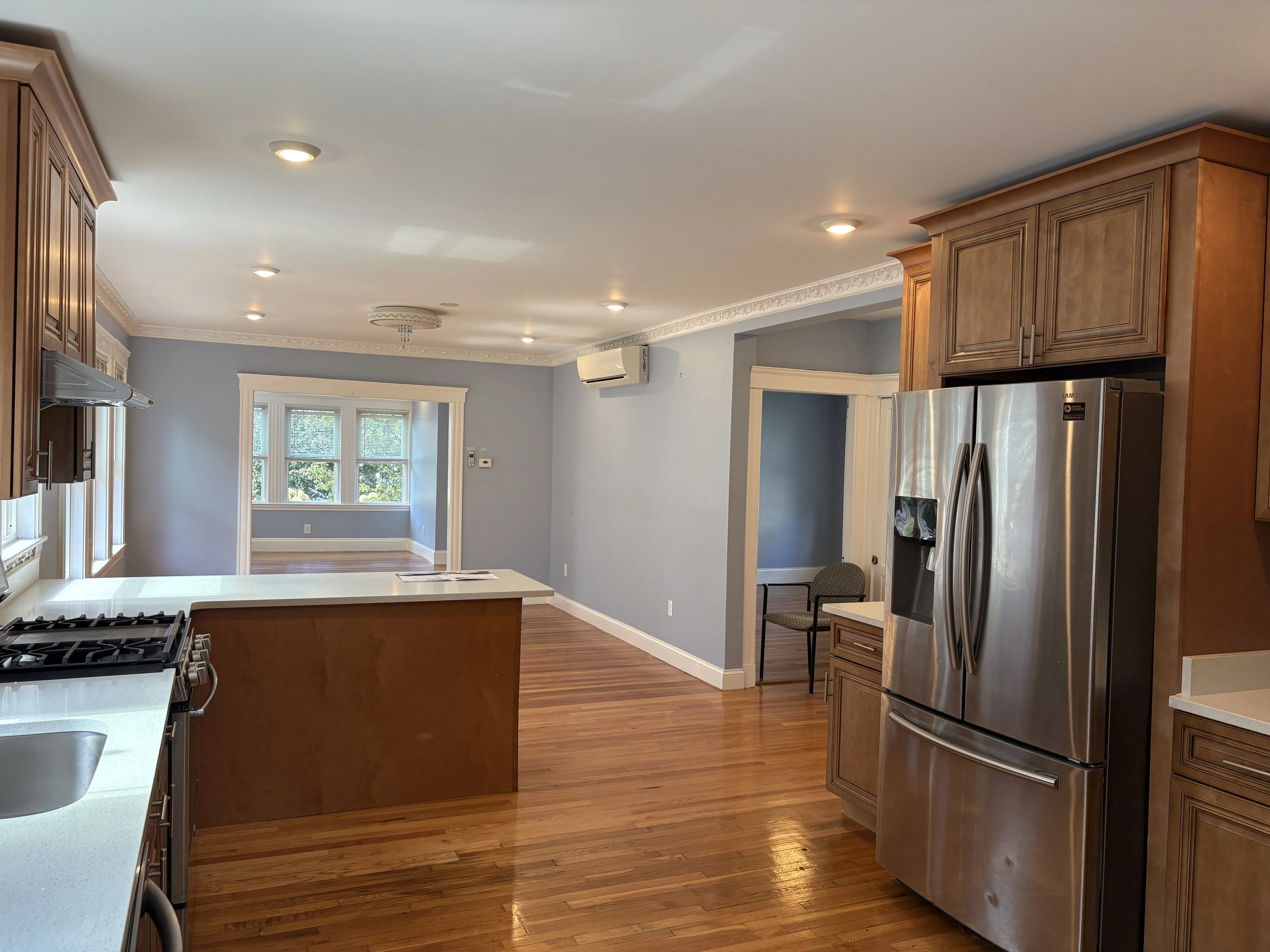 2 bed, 1 bath apartment for rent at 33 Prentiss St , Unit 1st Fl, Watertown — photo 5 of 36