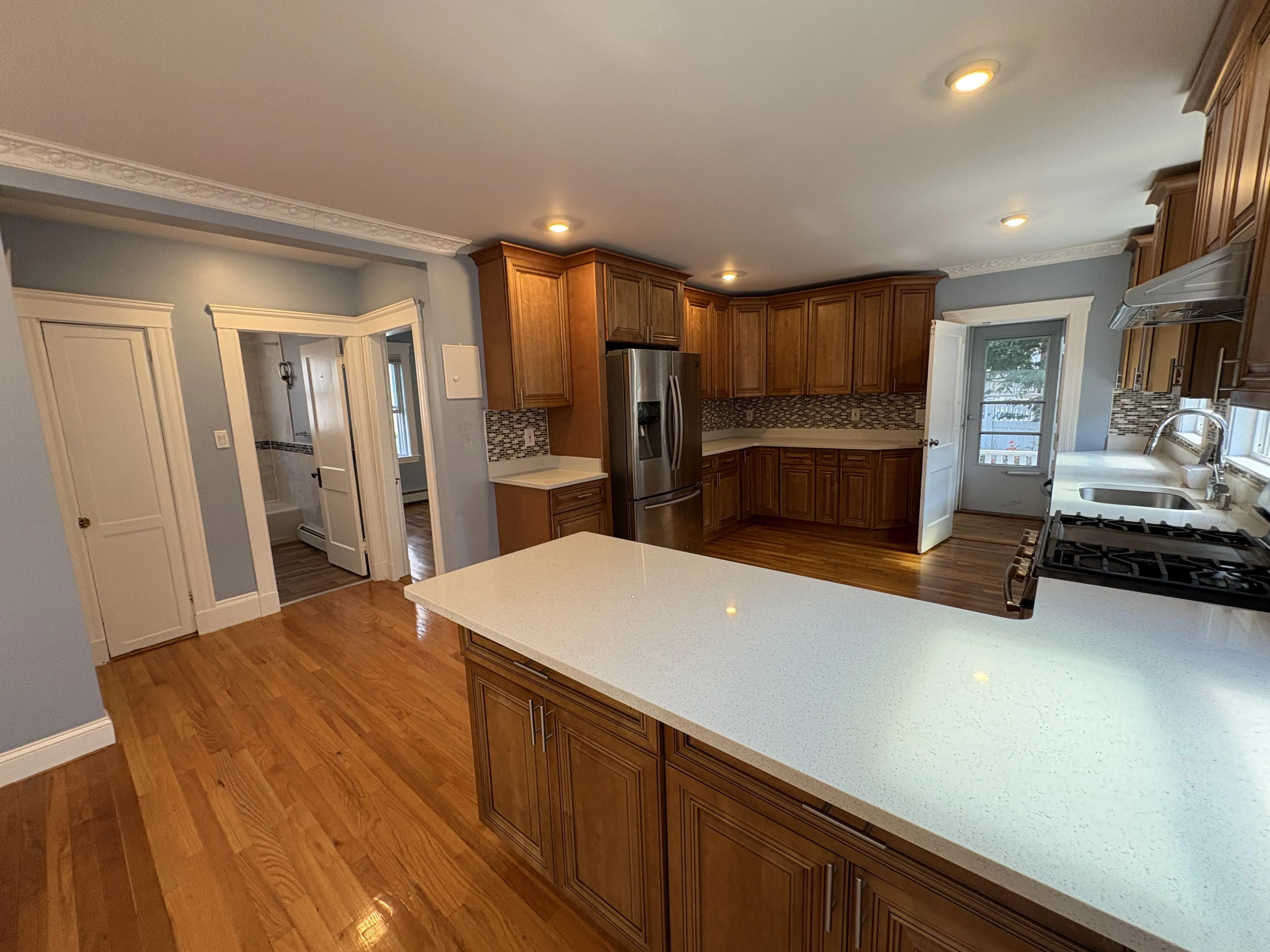 2 bed, 1 bath apartment for rent at 33 Prentiss St , Unit 1st Fl, Watertown — photo 10 of 36