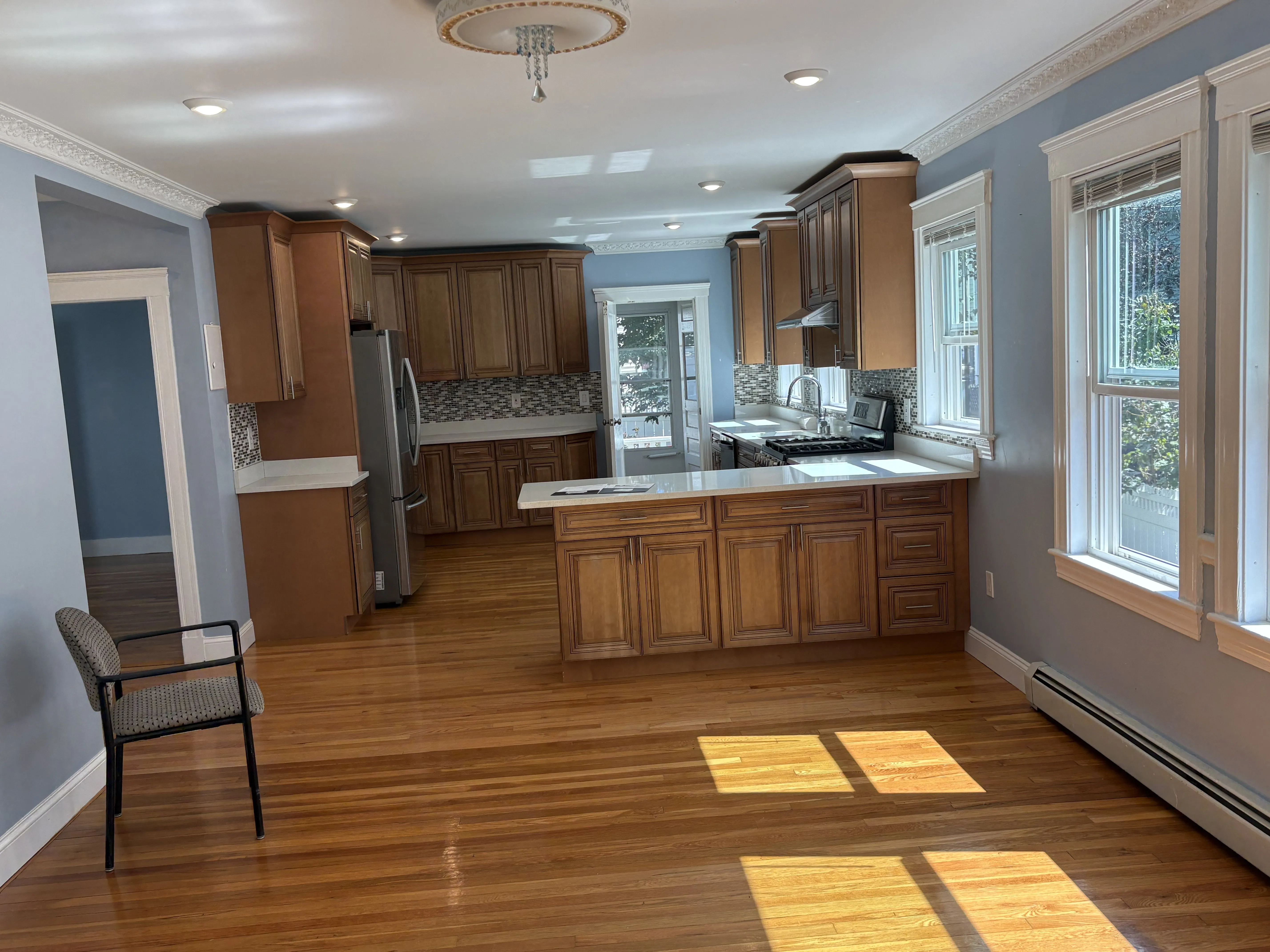 2 bed, 1 bath apartment for rent at 33 Prentiss St , Unit 1st Fl, Watertown — photo 13 of 36