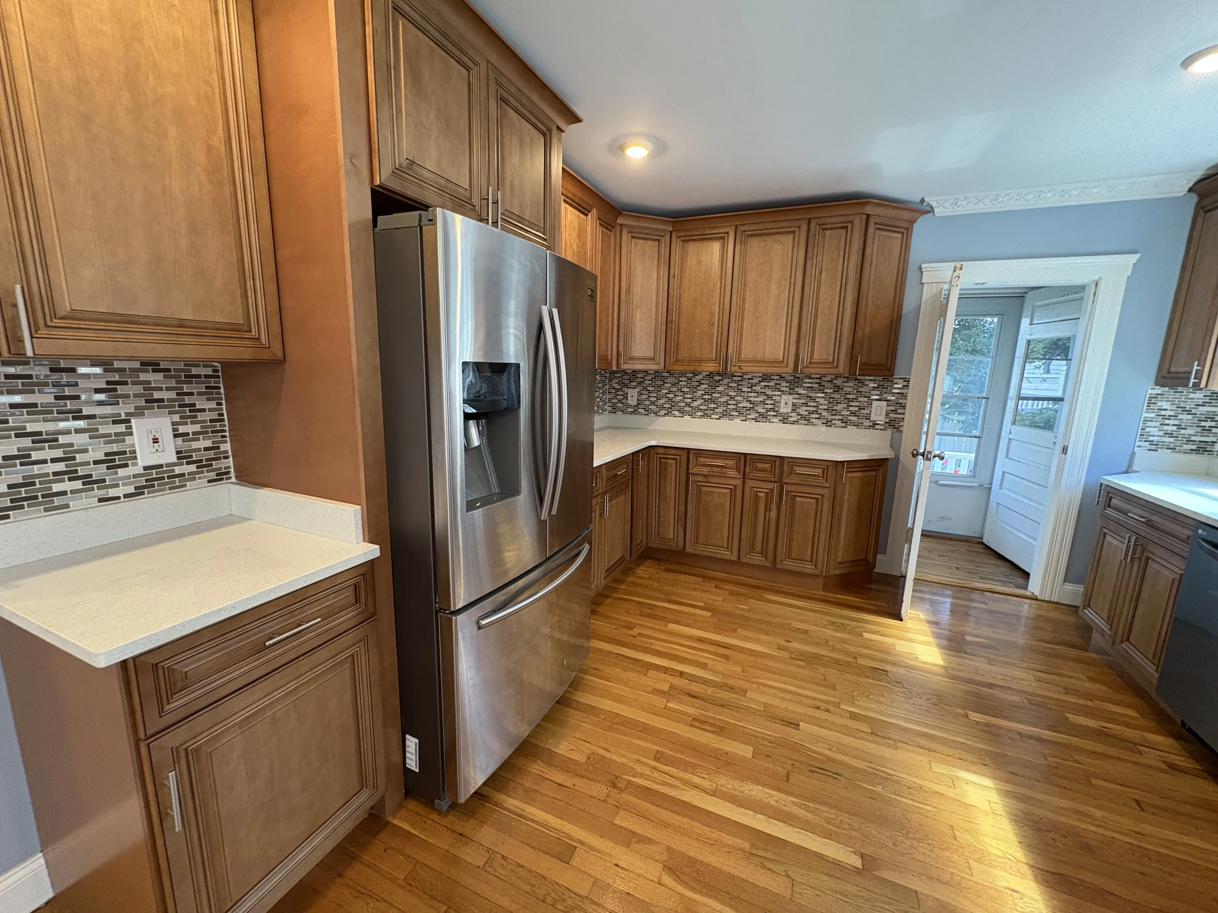 2 bed, 1 bath apartment for rent at 33 Prentiss St , Unit 1st Fl, Watertown — photo 4 of 36