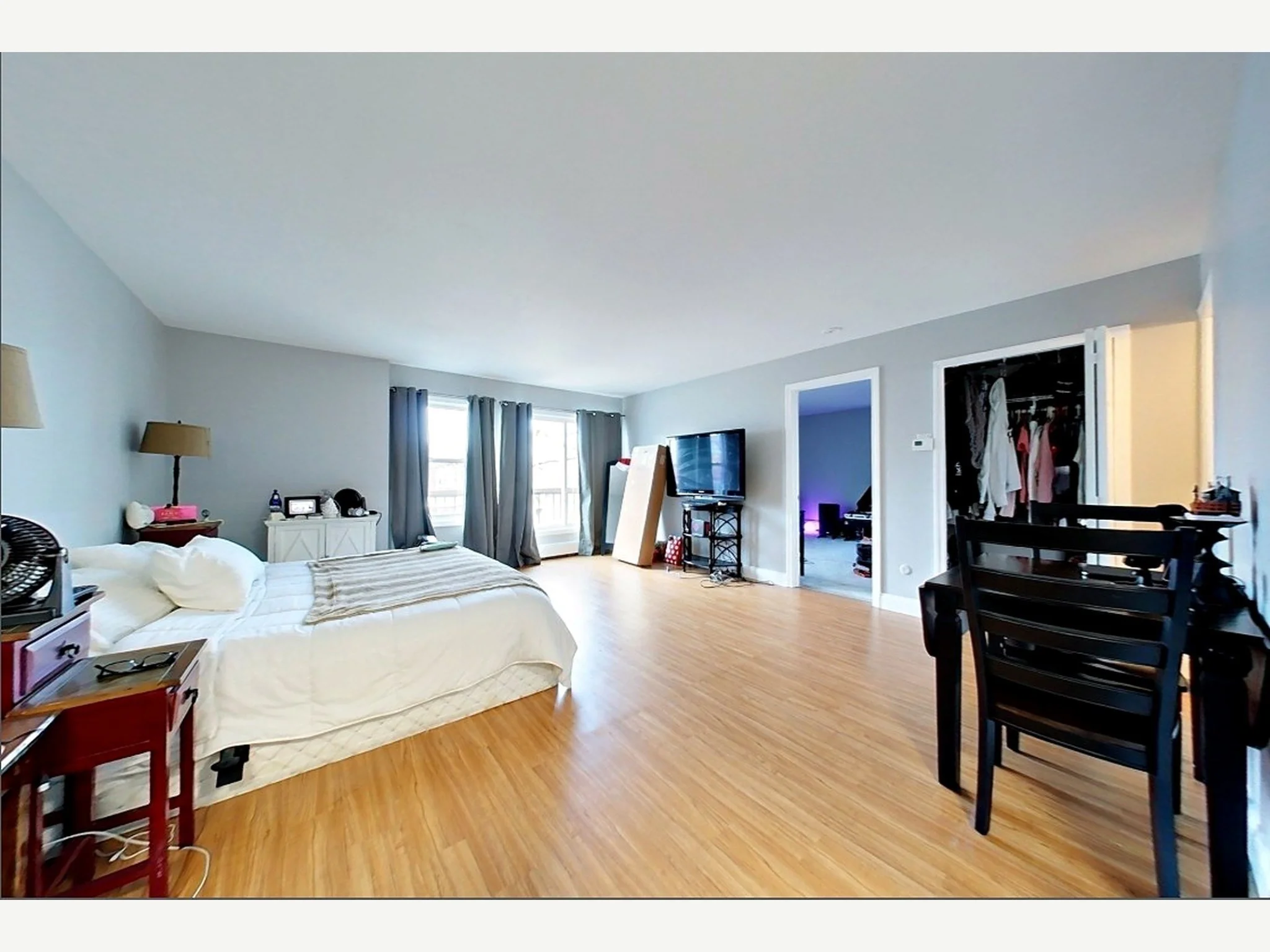 2 bed, 1 bath apartment for rent at 33 Prospect St Unit 301, Fall River — photo 11 of 16