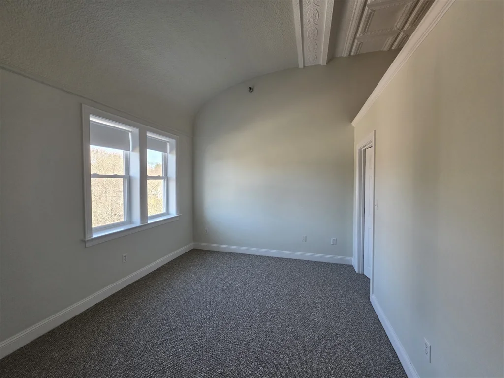1 bed, 1 bath apartment for rent at 33 Randolph St Unit 10, Abington — photo 10 of 13