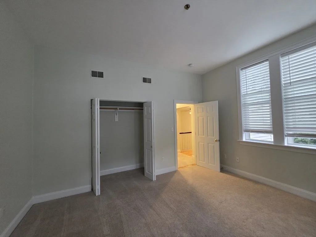 2 bed, 1 bath apartment for rent at 33 Randolph St Unit 17, Abington — photo 13 of 16