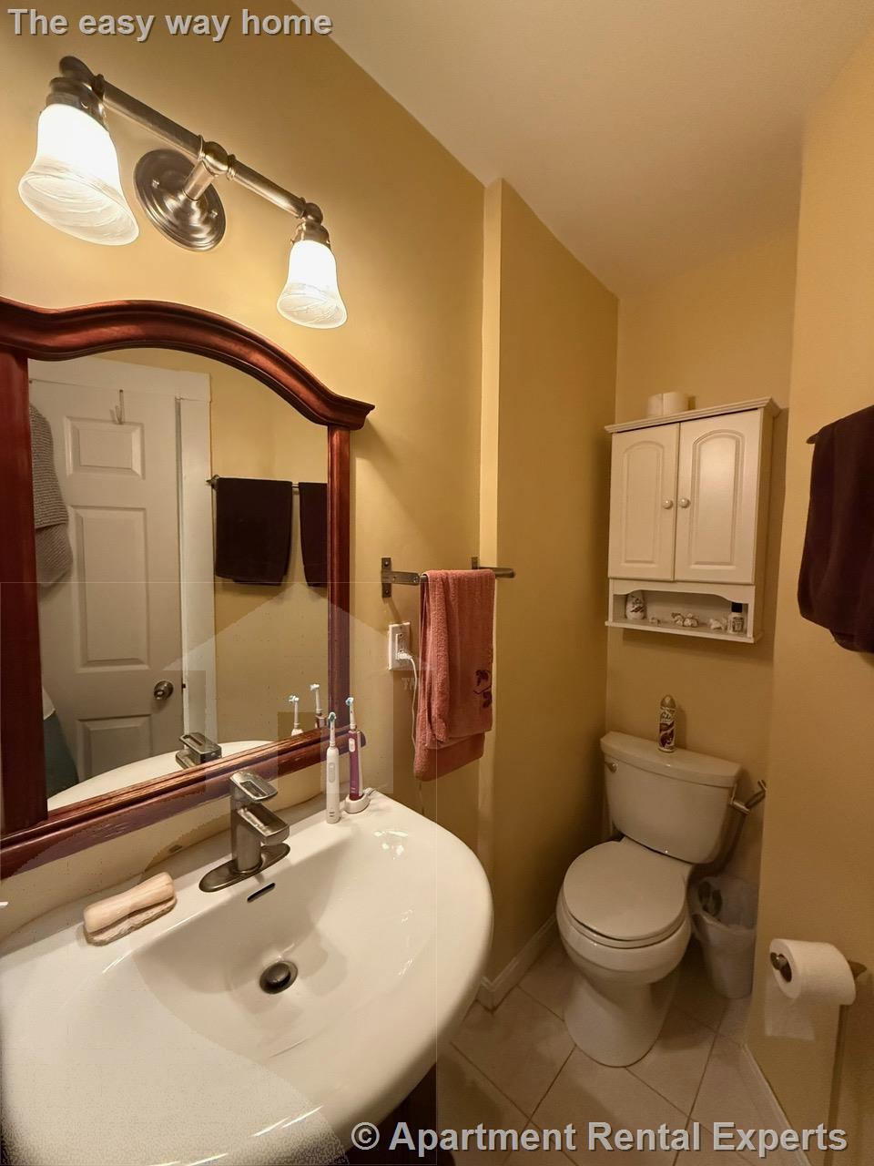 2 bed, 1 bath apartment for rent at 33 Regent St, Porter Square — photo 12 of 19