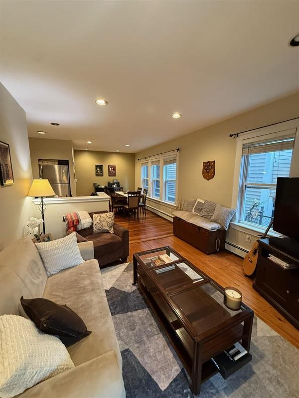2 bed, 1 bath apartment for rent at 33 Regent St Unit 1, North Cambridge — photo 9 of 19