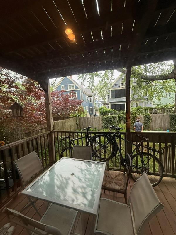 2 bed, 1 bath apartment for rent at 33 Regent St Unit 1, North Cambridge — photo 7 of 19
