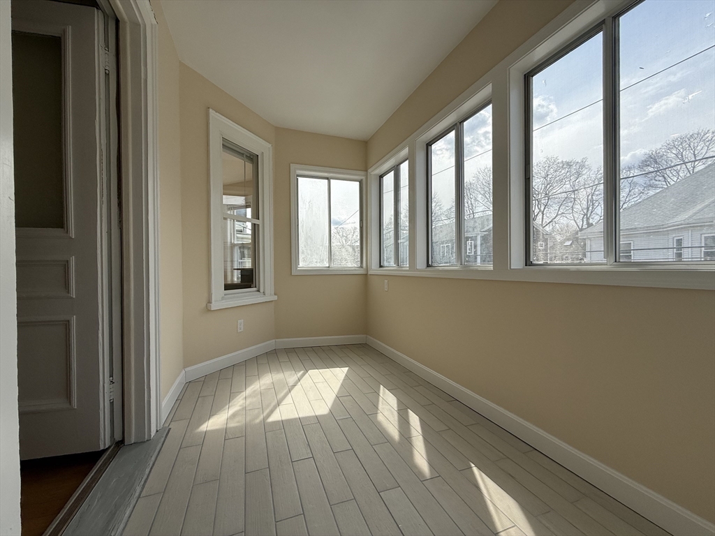 4 bed, 1 bath apartment for rent at 33 Rich Unit 1, Waltham — photo 12 of 21