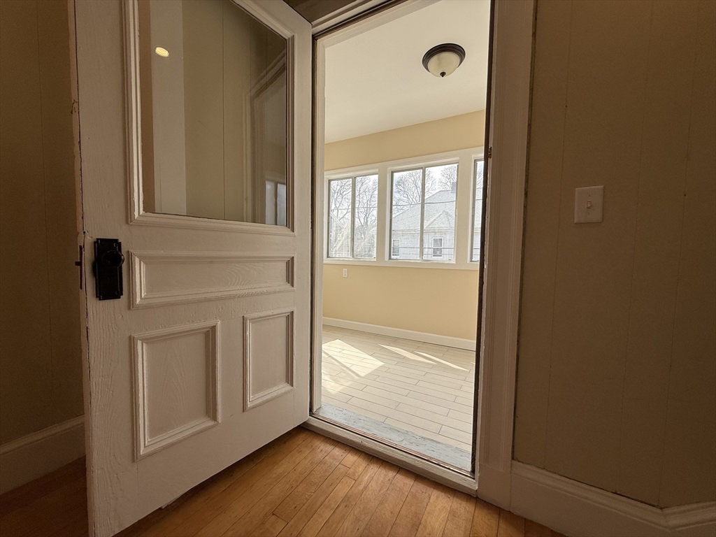 4 bed, 1 bath apartment for rent at 33 Rich Unit 1, Waltham — photo 11 of 21
