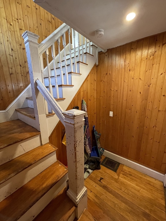 4 bed, 1 bath apartment for rent at 33 Rich Unit 1, Waltham — photo 17 of 21