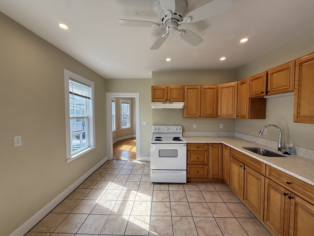 4 bed, 1 bath apartment for rent at 33 Rich Unit 1, Waltham — photo 1 of 21