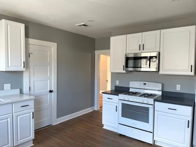 1 bed, 1 bath apartment for rent at 33 Richie Rd Unit 3, Quincy — photo 1 of 16