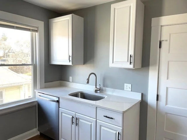 1 bed, 1 bath apartment for rent at 33 Richie Rd Unit 3, Quincy — photo 2 of 16