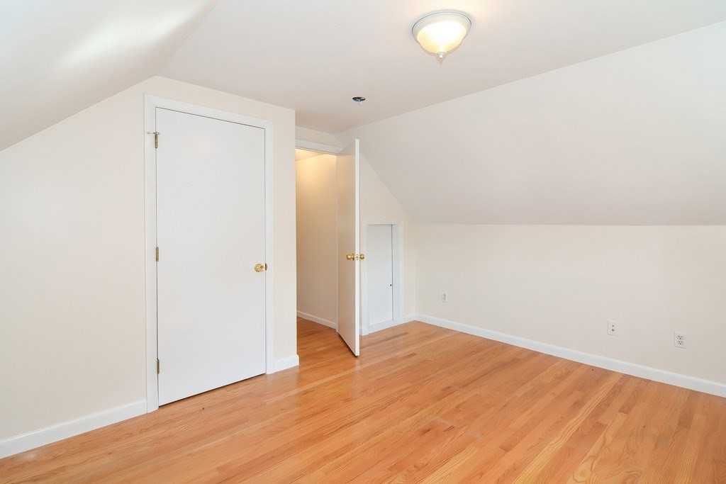 4 bed, 1 bath apartment for rent at 33 Robin Rd, Westborough — photo 31 of 42